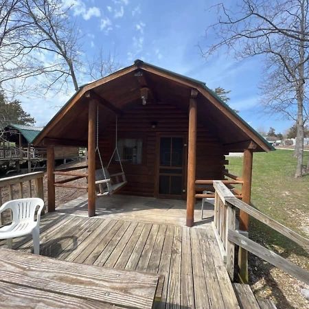 Secluded Rustic Cabin With Views Блумінгтон Екстер'єр фото
